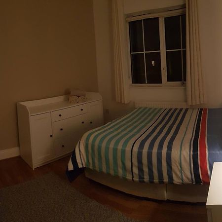 3 Bedroom 3 Bathroom House, Dublin Lucan Esterno foto